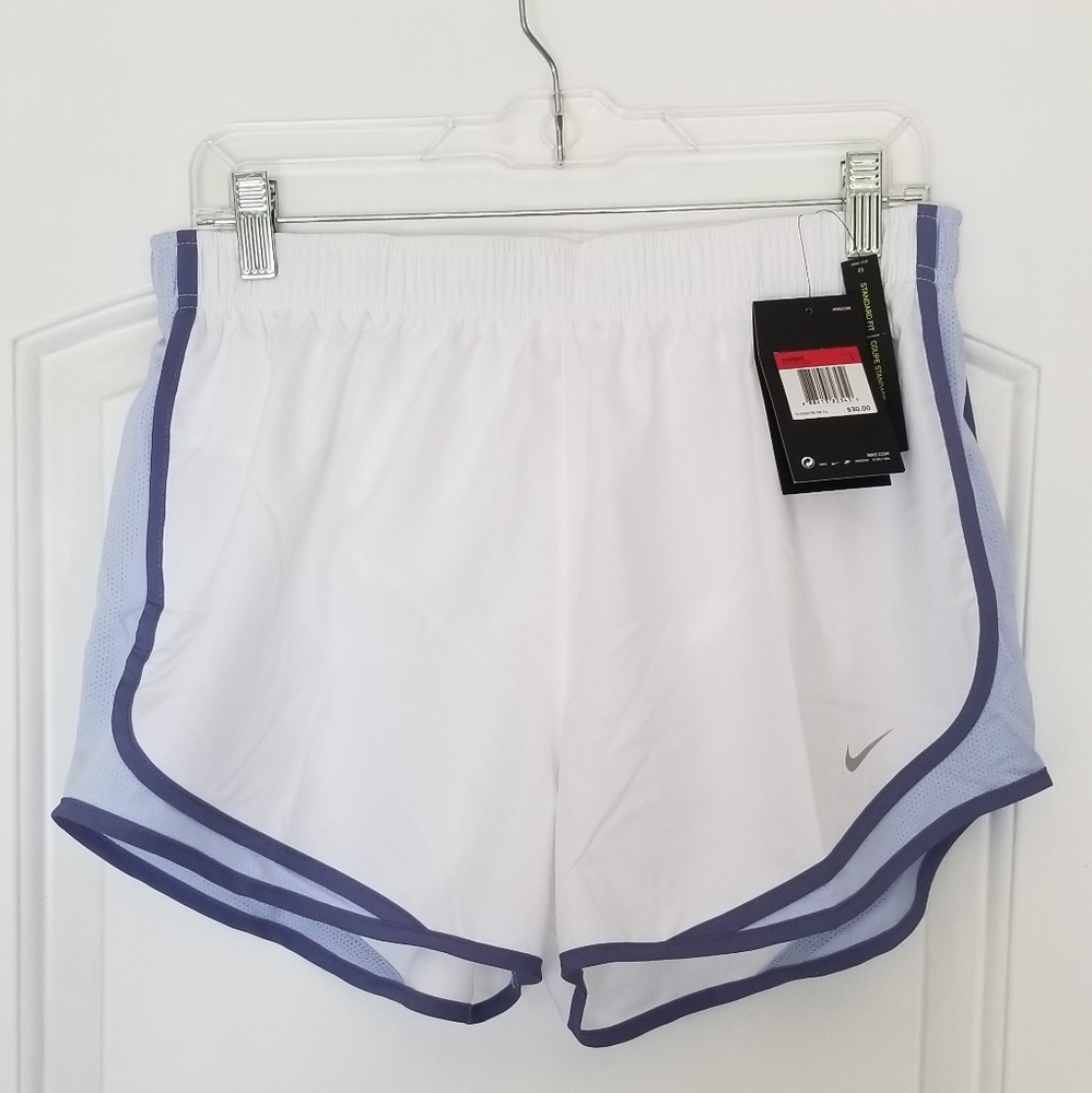 NWT Nike Tempo Shorts Large (L)